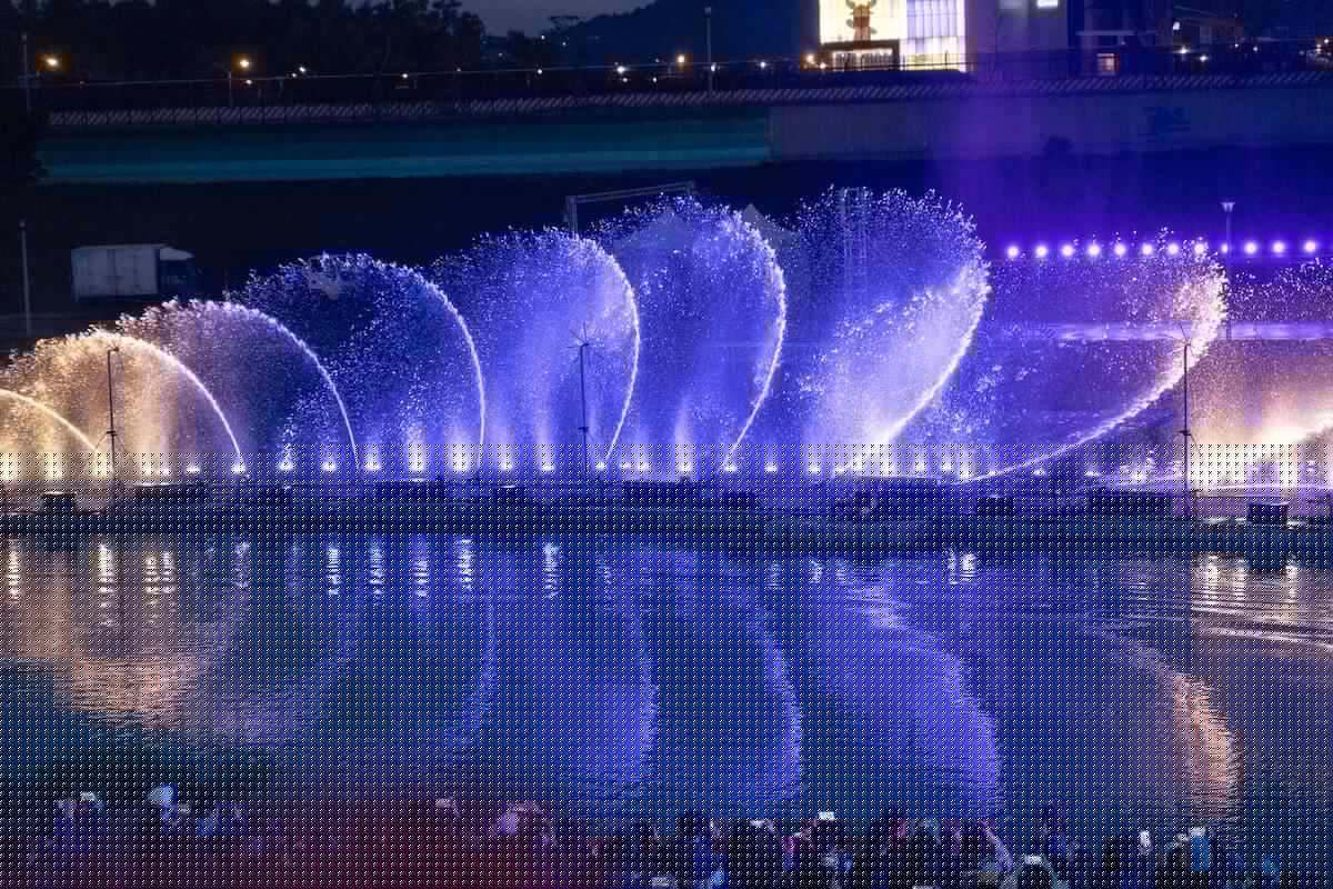 Aquatic Dancing Fountain Show